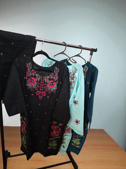 Beautiful floral embrpidery 2pc coord asian set