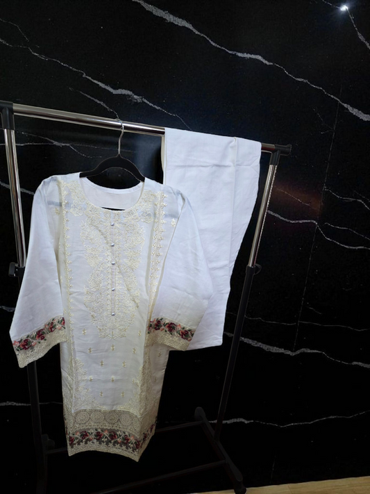 Simple white embroidered elegant cotton 2pc asian set