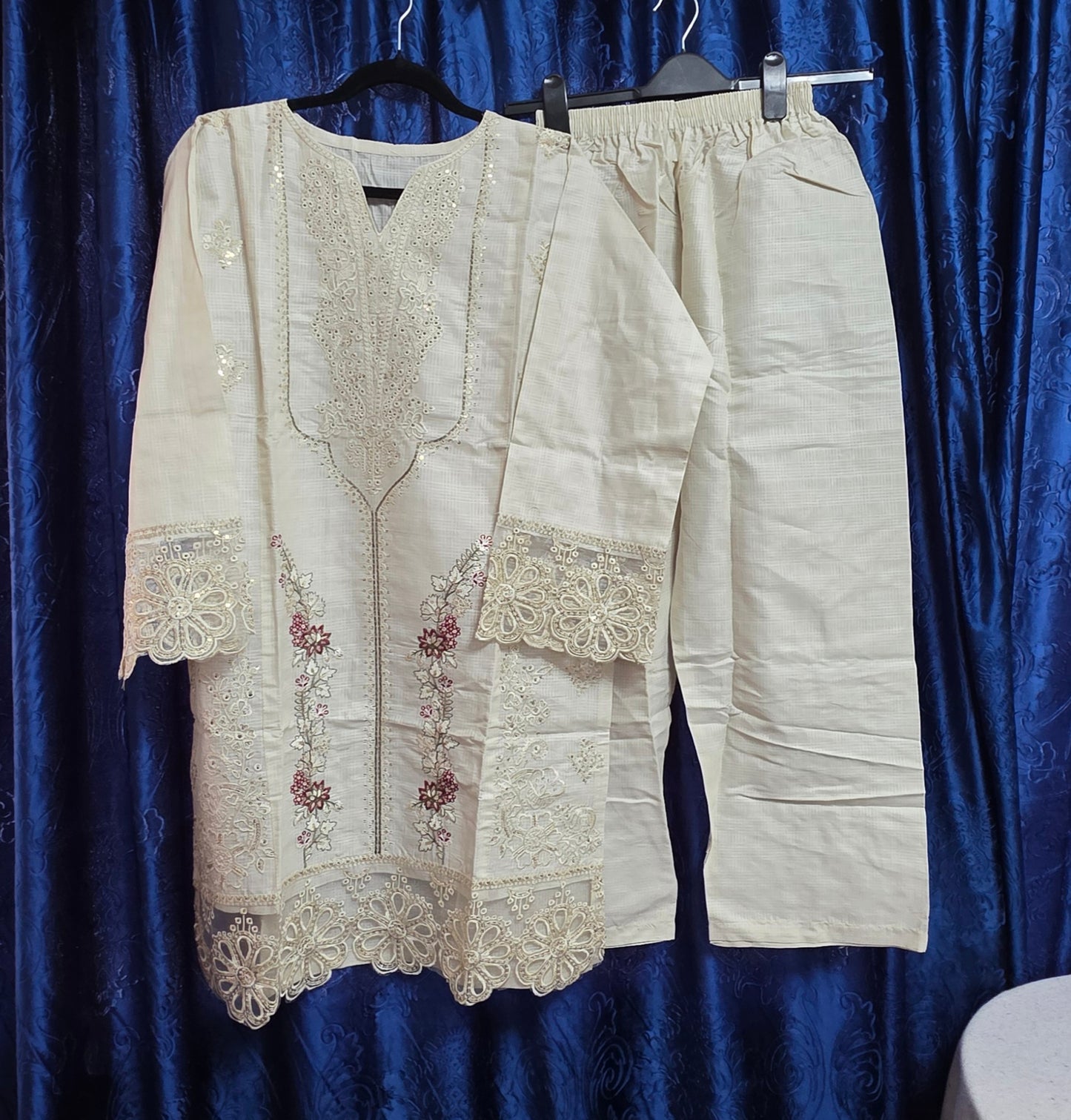 Elegant embroidered 2pc asian set, cotton